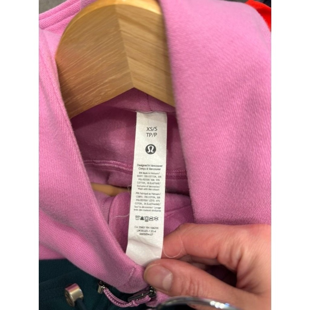 Lululemon Full Zip Scuba Hoodie Dahlia/Mauve/Pink XS/S MSRP $118 - Picture 9 of 9